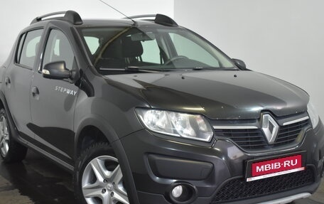 Renault Sandero II рестайлинг, 2016 год, 819 000 рублей, 1 фотография