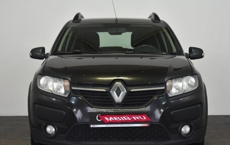 Renault Sandero II рестайлинг, 2016 год, 819 000 рублей, 2 фотография