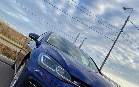 Volkswagen Golf VII, 2018 год, 2 450 000 рублей, 7 фотография