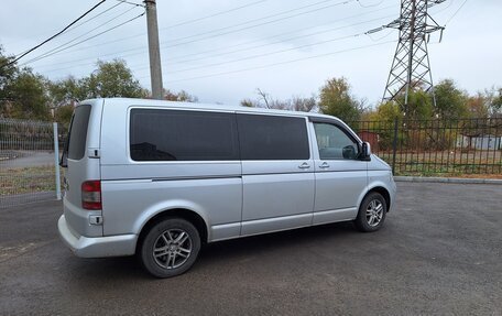 Volkswagen Caravelle T5, 2006 год, 1 200 000 рублей, 6 фотография