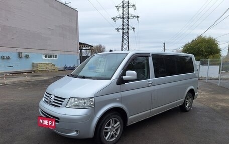Volkswagen Caravelle T5, 2006 год, 1 200 000 рублей, 4 фотография