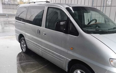 Hyundai Starex I рестайлинг, 2002 год, 590 000 рублей, 4 фотография