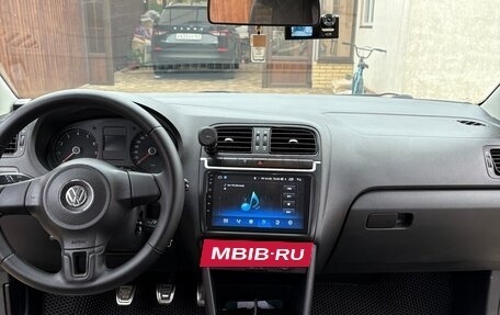 Volkswagen Polo VI (EU Market), 2013 год, 793 000 рублей, 18 фотография