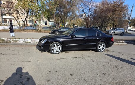 Mercedes-Benz E-Класс, 2008 год, 950 000 рублей, 4 фотография