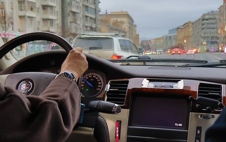 Cadillac Escalade III, 2013 год, 2 680 000 рублей, 6 фотография