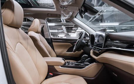 Toyota Highlander, 2025 год, 6 050 000 рублей, 18 фотография