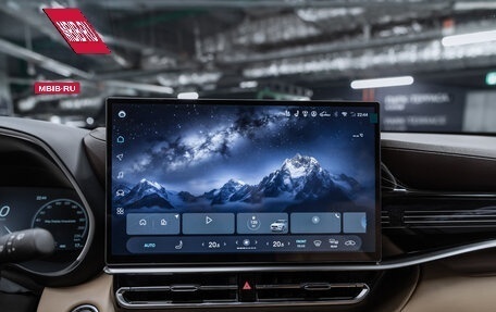 Toyota Highlander, 2025 год, 6 050 000 рублей, 29 фотография