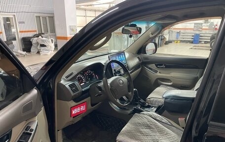 Toyota Land Cruiser Prado 120 рестайлинг, 2007 год, 2 099 000 рублей, 6 фотография