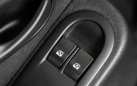 Renault Duster I рестайлинг, 2014 год, 1 088 000 рублей, 15 фотография