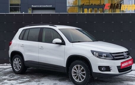 Volkswagen Tiguan I, 2015 год, 1 248 000 рублей, 3 фотография