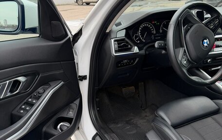 BMW 3 серия, 2019 год, 3 250 000 рублей, 9 фотография