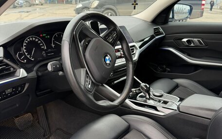 BMW 3 серия, 2019 год, 3 250 000 рублей, 8 фотография