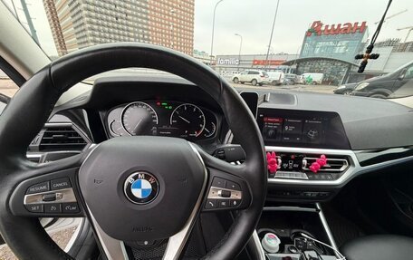 BMW 3 серия, 2019 год, 3 250 000 рублей, 11 фотография