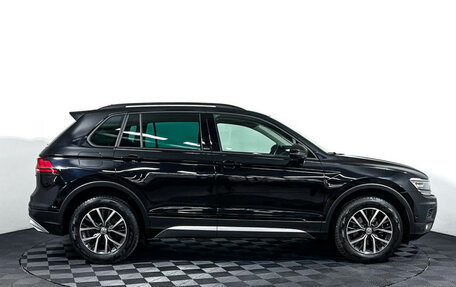Volkswagen Tiguan II, 2019 год, 2 847 000 рублей, 4 фотография