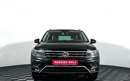 Volkswagen Tiguan II, 2019 год, 2 847 000 рублей, 2 фотография