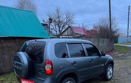 Chevrolet Niva I рестайлинг, 2012 год, 390 000 рублей, 3 фотография