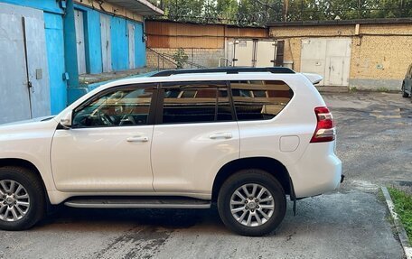 Toyota Land Cruiser Prado 150 рестайлинг 2, 2016 год, 3 100 000 рублей, 3 фотография