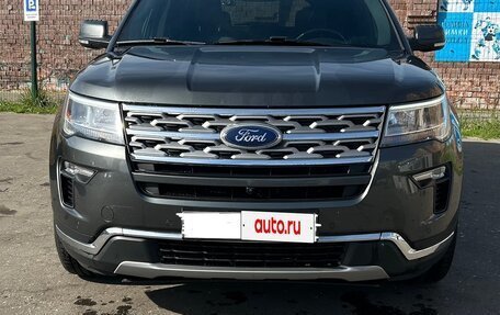 Ford Explorer VI, 2018 год, 3 300 000 рублей, 1 фотография