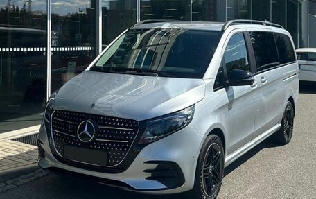 Mercedes-Benz V-Класс, 2025 год, 14 690 000 рублей, 1 фотография