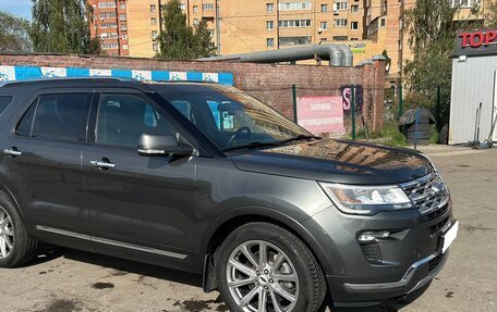Ford Explorer VI, 2018 год, 3 300 000 рублей, 4 фотография