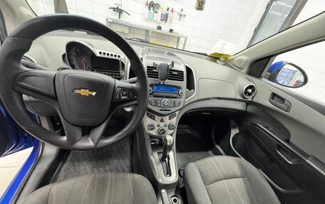 Chevrolet Aveo III, 2012 год, 800 000 рублей, 4 фотография