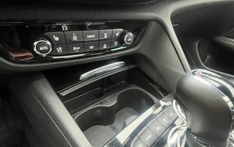 Opel Insignia II рестайлинг, 2018 год, 2 250 000 рублей, 8 фотография