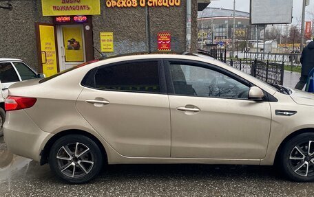 KIA Rio III рестайлинг, 2014 год, 550 000 рублей, 3 фотография