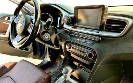 KIA cee'd III, 2018 год, 1 500 000 рублей, 14 фотография