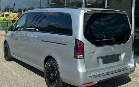Mercedes-Benz V-Класс, 2025 год, 14 690 000 рублей, 3 фотография