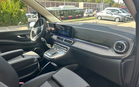 Mercedes-Benz V-Класс, 2025 год, 14 690 000 рублей, 13 фотография