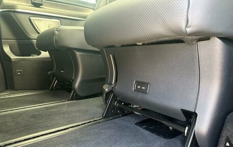 Mercedes-Benz V-Класс, 2025 год, 14 690 000 рублей, 14 фотография