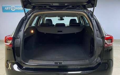 Opel Insignia II рестайлинг, 2017 год, 1 933 000 рублей, 10 фотография