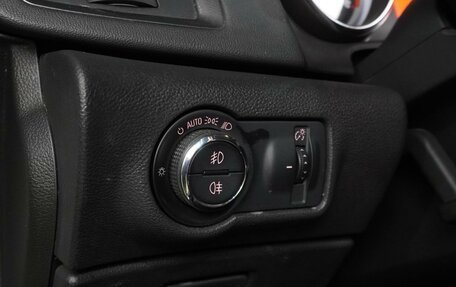 Opel Astra J, 2011 год, 829 000 рублей, 15 фотография