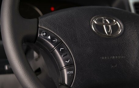 Toyota Land Cruiser Prado 120 рестайлинг, 2008 год, 2 700 000 рублей, 13 фотография