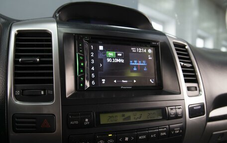 Toyota Land Cruiser Prado 120 рестайлинг, 2008 год, 2 700 000 рублей, 18 фотография