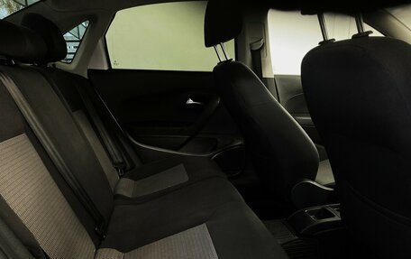 Volkswagen Polo VI (EU Market), 2013 год, 815 000 рублей, 11 фотография