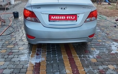 Hyundai Solaris II рестайлинг, 2012 год, 800 000 рублей, 1 фотография