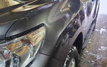 Toyota Land Cruiser Prado 150 рестайлинг 2, 2020 год, 5 750 000 рублей, 5 фотография