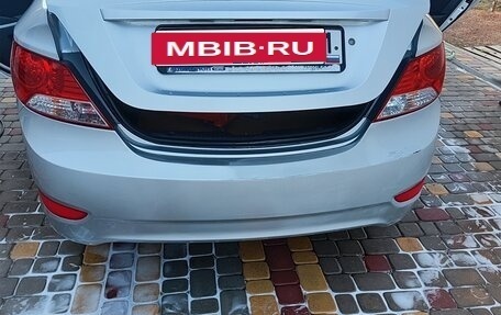 Hyundai Solaris II рестайлинг, 2012 год, 800 000 рублей, 2 фотография