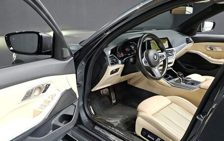 BMW 3 серия, 2022 год, 2 610 000 рублей, 10 фотография