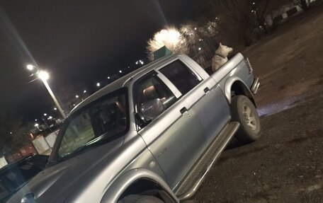 Mitsubishi L200 III рестайлинг, 2002 год, 800 000 рублей, 12 фотография