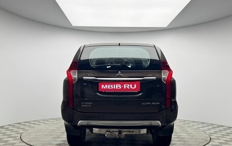 Mitsubishi Pajero Sport III рестайлинг, 2019 год, 2 999 000 рублей, 6 фотография