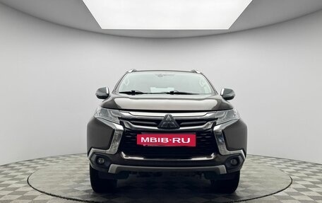 Mitsubishi Pajero Sport III рестайлинг, 2019 год, 2 999 000 рублей, 2 фотография