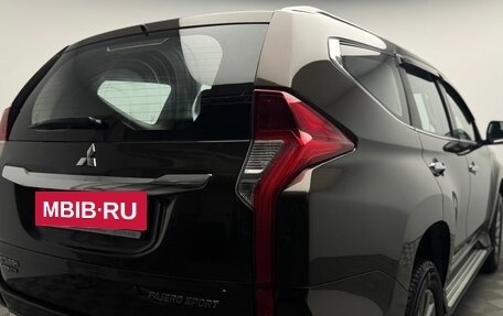 Mitsubishi Pajero Sport III рестайлинг, 2019 год, 2 999 000 рублей, 9 фотография