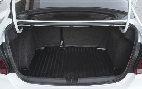 Volkswagen Polo VI (EU Market), 2019 год, 999 000 рублей, 16 фотография