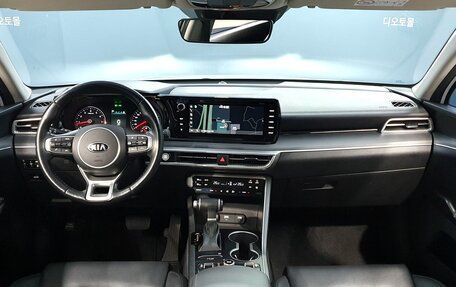 KIA K5, 2021 год, 1 900 000 рублей, 9 фотография