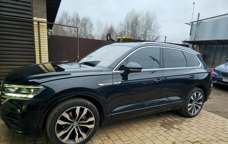 Volkswagen Touareg III, 2019 год, 5 100 000 рублей, 6 фотография