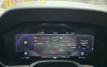 Volkswagen Touareg III, 2019 год, 5 100 000 рублей, 11 фотография