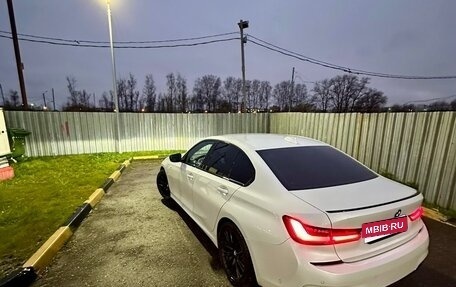 BMW 3 серия, 2020 год, 3 300 000 рублей, 2 фотография