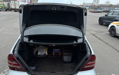 Mercedes-Benz C-Класс, 2004 год, 1 000 000 рублей, 21 фотография